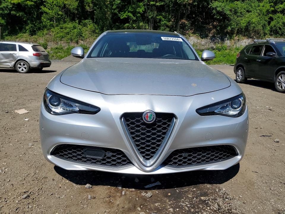 2019 Alfa romeo Giulia VIN ZARFANAN9K7609134 COPART salvage auction — REAR END, Ny - Mv907A-Parts Only W/Lienholder, sold $3,200 on 2026-08-25 (photo 5)