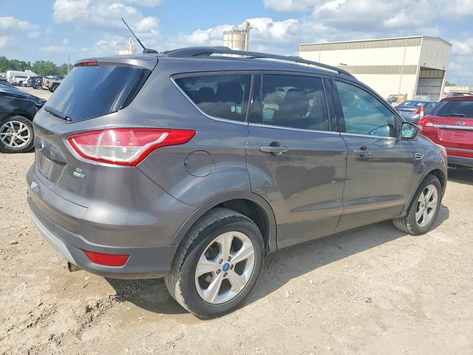 2013 Ford Escape VIN 1FMCU9GX1DUB91270 COPART salvage auction — NORMAL WEAR, MO - DEALER ONLY CLEAN TITLE, sold $675 on 2026-07-02 (photo 3)