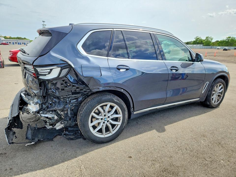 2022 BMW VIN 5UXCR6C01N9L80890 COPART salvage auction — REAR END, NY - MV-907A SALVAGE CERTIFICATE, sold $22,100 on 2026-07-13 (photo 3)