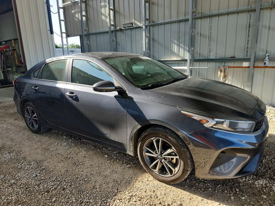 2024 Kia Forte VIN 3KPF24AD3RE705389 COPART salvage auction — HAIL, Mo - Certificate Of Title, sold $8,600 on 2026-09-04 (photo 4)