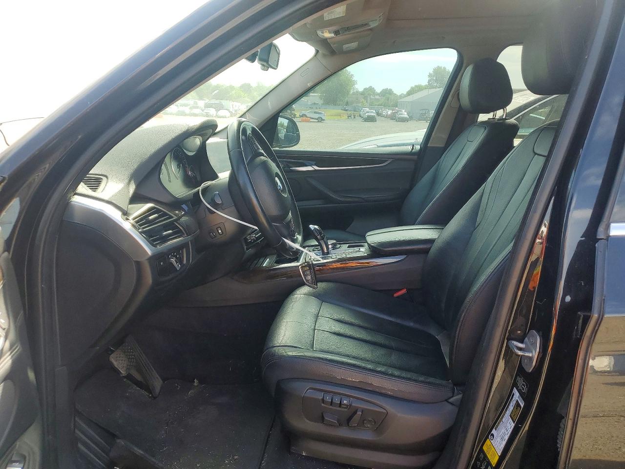 2015 BMW X5 VIN 5UXKR0C57F0K68735 COPART salvage auction — Undercarriage, NJ - CERTIFICATE OF TITLE, sold $1,500 on 2026-06-30 (photo 7)