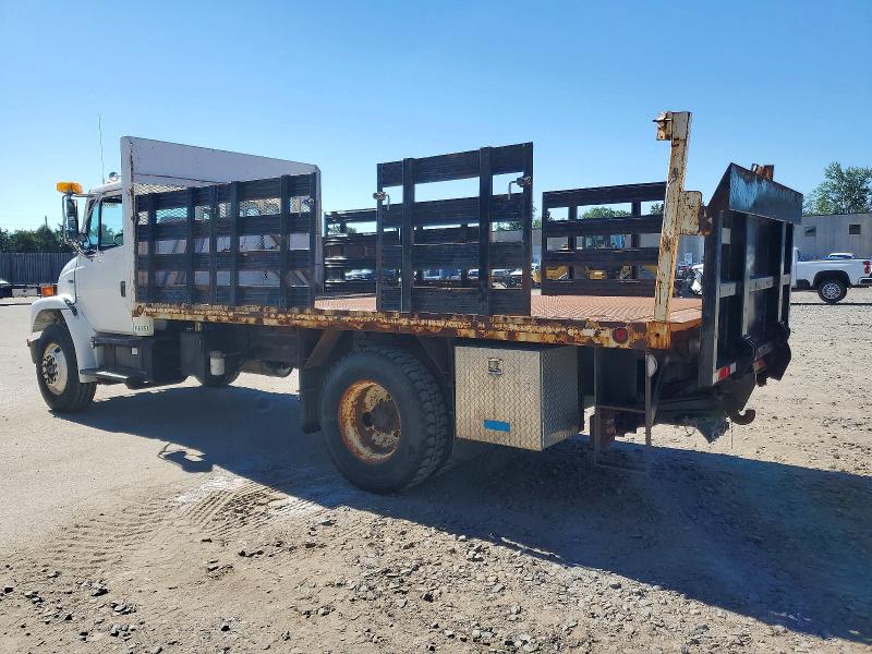 2000 Freightliner All models VIN 1FV6HJBA9YHA90381 COPART salvage auction — MINOR DENT/SCRATCHES, CT, sold $725 on 2026-09-03 (photo 3)
