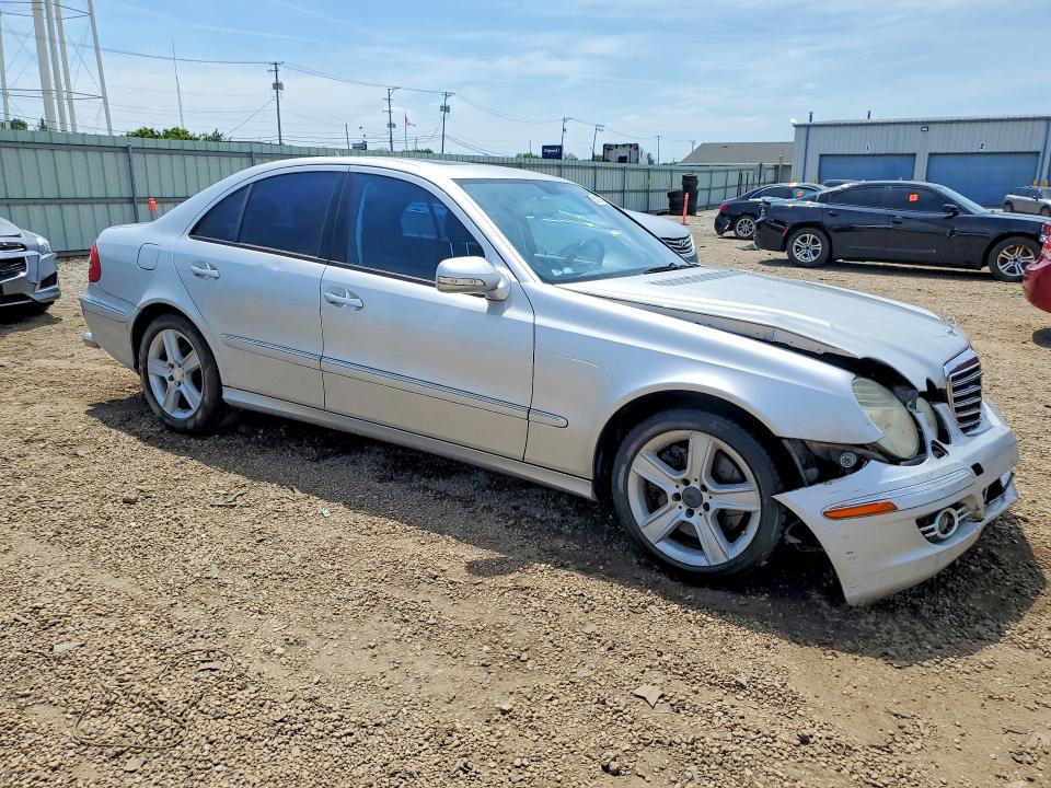 2008 Mercedes-benz E-class VIN WDBUF87X98B208684 COPART salvage auction — FRONT END, Il - Salvage Certificate, sold $375 on 2026-07-06 (photo 4)