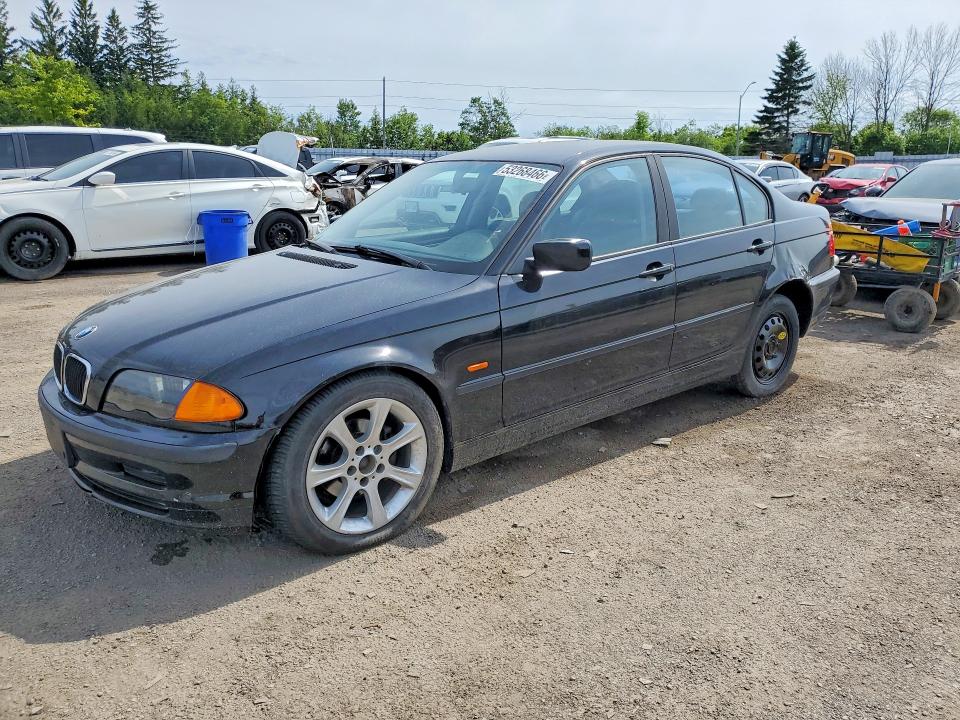 2001 BMW 3 series VIN WBAAV13401FT45423 COPART salvage auction — SIDE, ON - PERMIT NO BRAND - UNFIT, sold $400 on 2026-08-18 (photo 1)