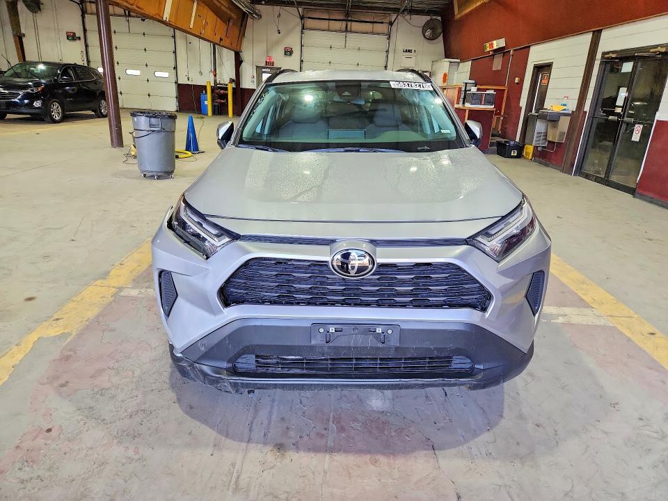 2025 Toyota Rav4 VIN 2T3P1RFV7SW542570 COPART salvage auction — FRONT END, Ct - Certificate Of Title, sold $14,300 on 2026-07-02 (photo 5)