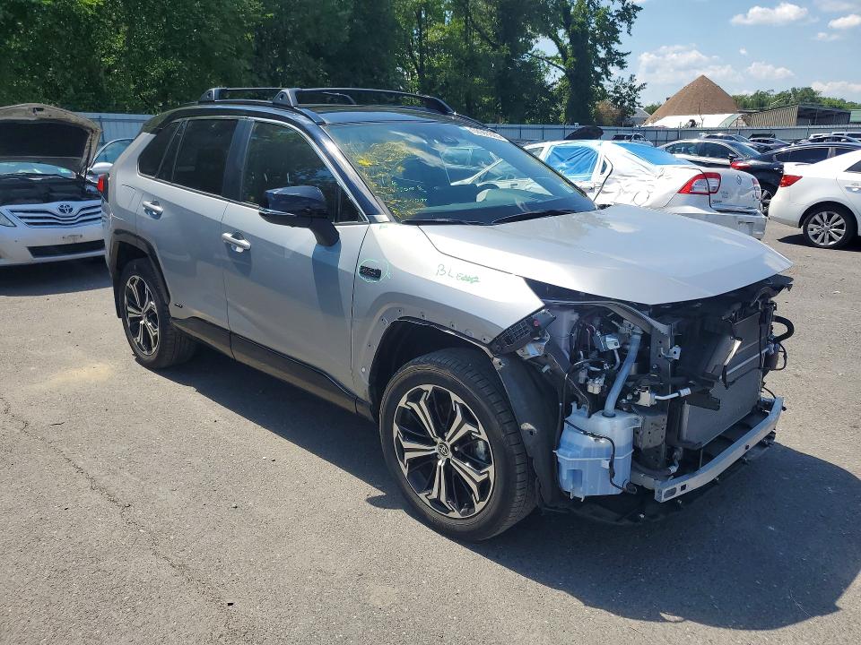 2024 Toyota Rav 4 VIN JTMFB3FV9RD183963 COPART salvage auction — FRONT END, Nj - Cert Of Title-Salvage, sold $13,200 on 2026-07-23 (photo 4)