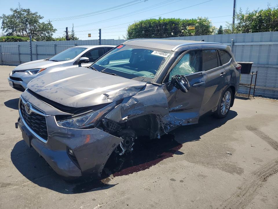 2022 Toyota Highlander VIN 5TDFZRBH1NS230514 COPART salvage auction — SIDE, CA - SALVAGE CERTIFICATE, sold $14,100 on 2026-07-28 (photo 1)