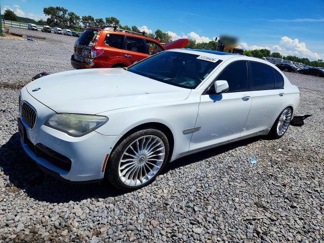 2013 BMW 7er VIN WBAYE8C56DD132363 COPART salvage auction — REAR END, Il - Salvage Certificate, sold $1,400 on 2026-07-24 (photo 1)