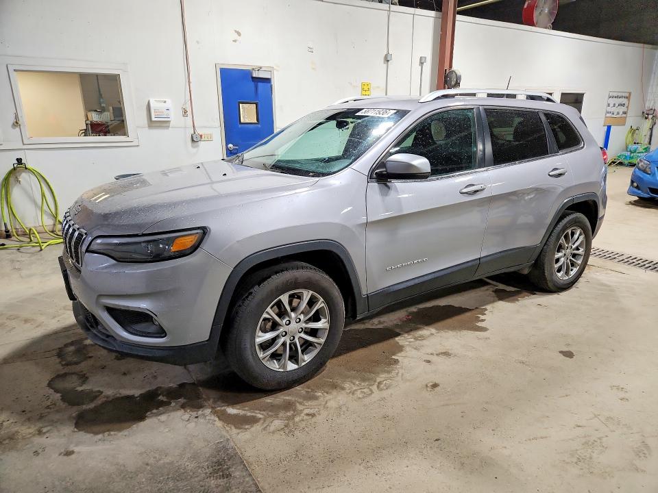 2019 Jeep Cherokee VIN 1C4PJMLBXKD330546 COPART salvage auction — SIDE, In - Certificate Of Title, sold $2,750 on 2026-07-21 (photo 1)