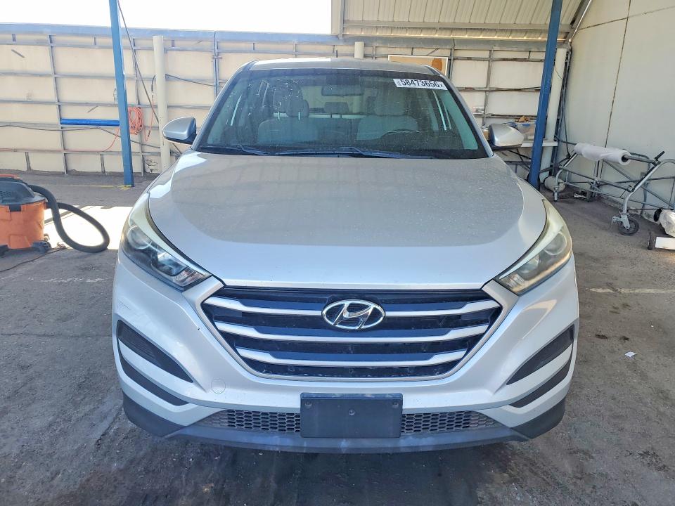2017 Hyundai VIN KM8J23A49HU406537 COPART salvage auction — VANDALISM, Nm - Cert Of Title-Salvage, sold $2,700 on 2026-07-31 (photo 5)
