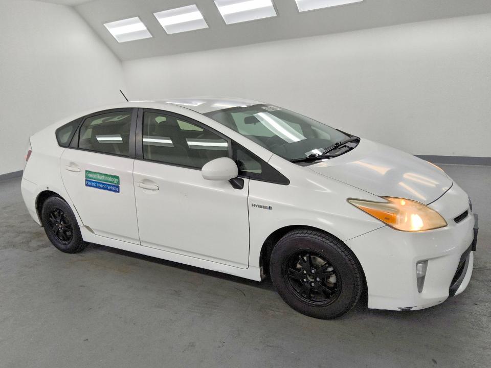 2012 Toyota Prius VIN JTDKN3DU1C5497723 COPART salvage auction — NORMAL WEAR, CA - DIS/DLR/EXP ONLY CLEAN TITLE, sold $4,100 on 2026-07-07 (photo 4)