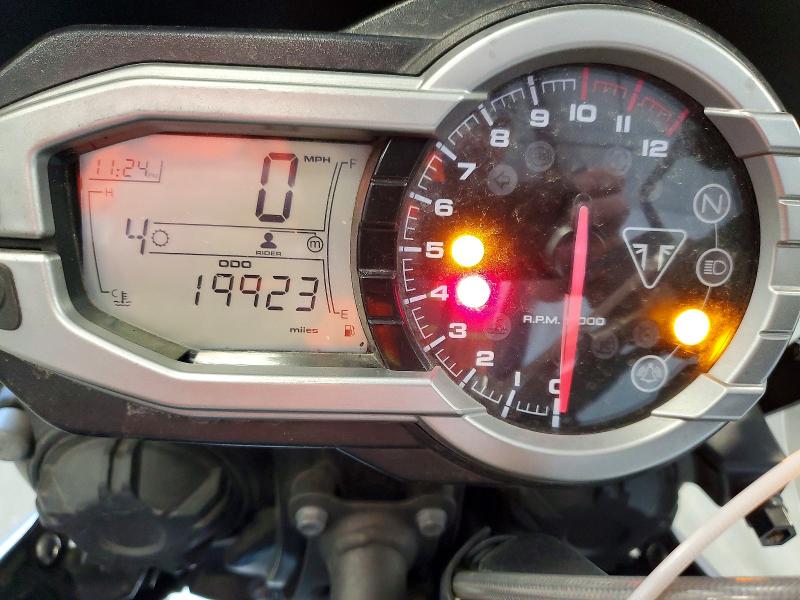 2016 Triumph motorcycle Tiger VIN SMTE10BF7GT751868 COPART salvage auction — FRONT END, ME - CERT OF TITLE-SALVAGE COLLISIO, sold $150 on 2026-07-23 (photo 7)