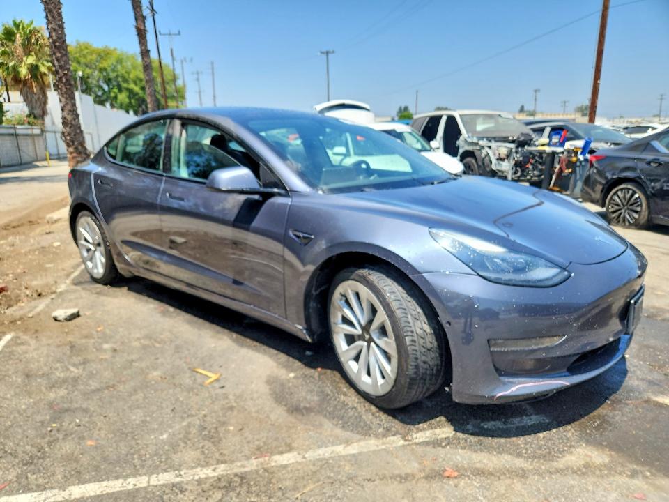 2022 Tesla Model 3 VIN 5YJ3E1EA2NF187126 COPART salvage auction — MECHANICAL, Ca - Salvage Certificate, sold $3,900 on 2026-07-31 (photo 4)