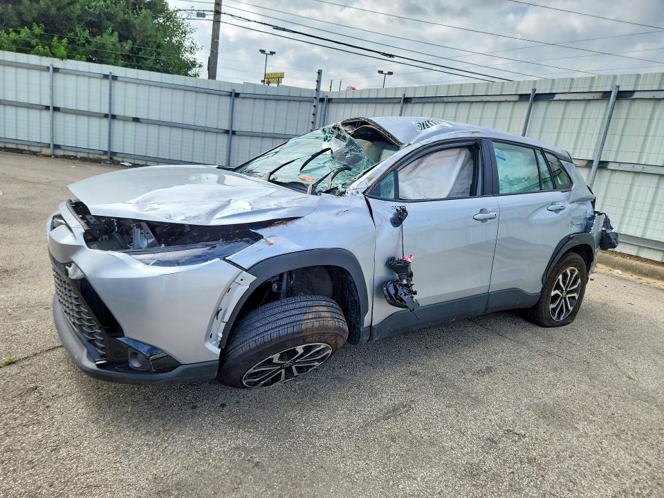 2025 Toyota Corolla cross VIN 7MUFBABG8SV071764 COPART salvage auction — ROLLOVER, VA - CERT OF TITLE - SALVAGE, sold $1,400 on 2026-07-14 (photo 1)