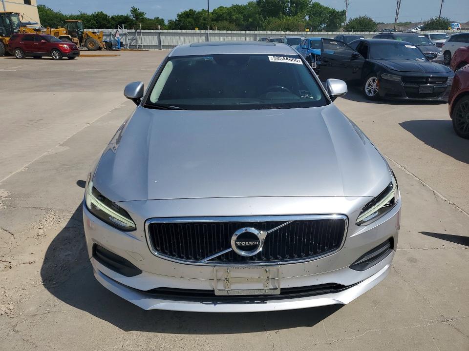 2019 Volvo S90 VIN LVY102AK4KP083645 COPART salvage auction — SIDE, Tx - Salvage Vehicle Title, sold $7,300 on 2026-07-13 (photo 5)