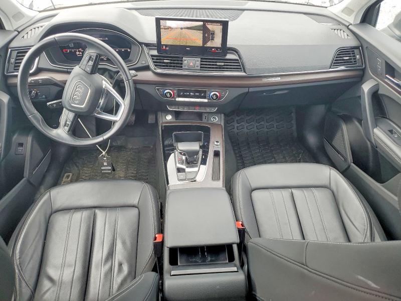 2022 Audi VIN WA1EAAFYXN2135949 COPART salvage auction — MINOR DENT/SCRATCHES, Sc - Cert Of Title-Salvage, sold $15,700 on 2026-07-20 (photo 8)