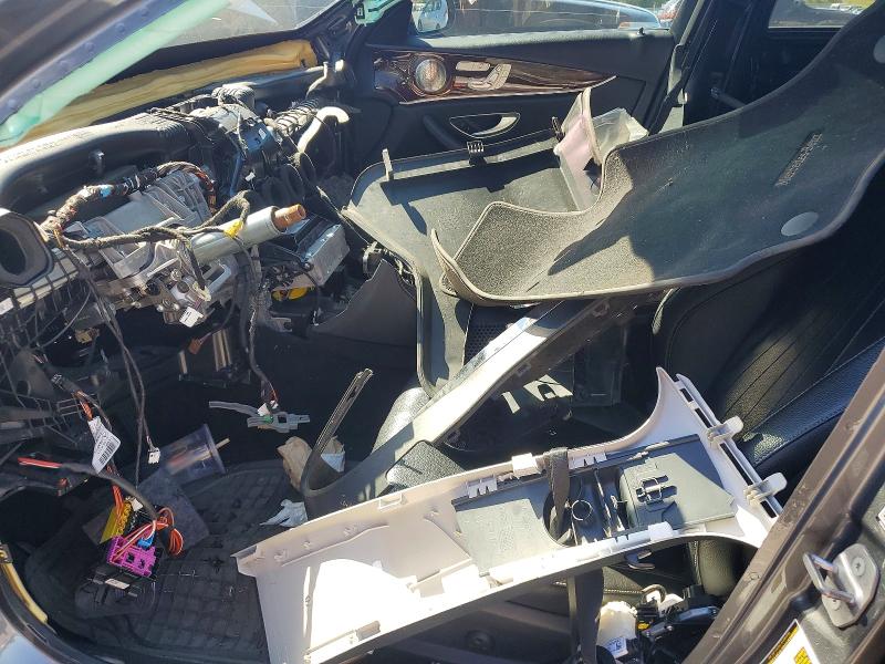2017 Mercedes-benz E-klasse VIN WDDZF4KB6HA132039 COPART salvage auction — ALL OVER, Wv - Certificate Of Title, sold $1,350 on 2026-07-28 (photo 7)