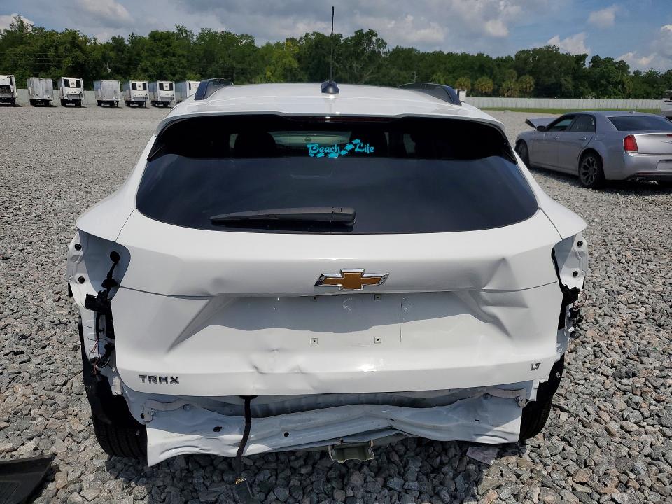 2025 Chevrolet VIN KL77LHEP7SC277169 COPART salvage auction — REAR END, Fl - Cert Of Title Slvg Rebuildable, sold $3,300 on 2026-07-15 (photo 6)