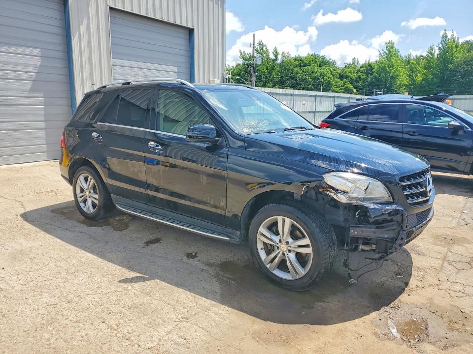 2013 Mercedes-benz Ml-class VIN 4JGDA5HB8DA111862 COPART salvage auction — FRONT END, Tn - Salvage Certificate, sold $4,200 on 2026-07-09 (photo 4)
