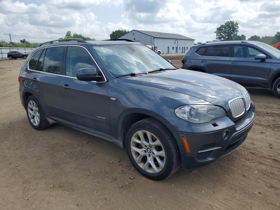 2013 BMW X5 VIN 5UXZV4C56DL993885 COPART salvage auction — HAIL, Oh - Cert Of Title-Salvage, sold $90 on 2026-07-27 (photo 4)