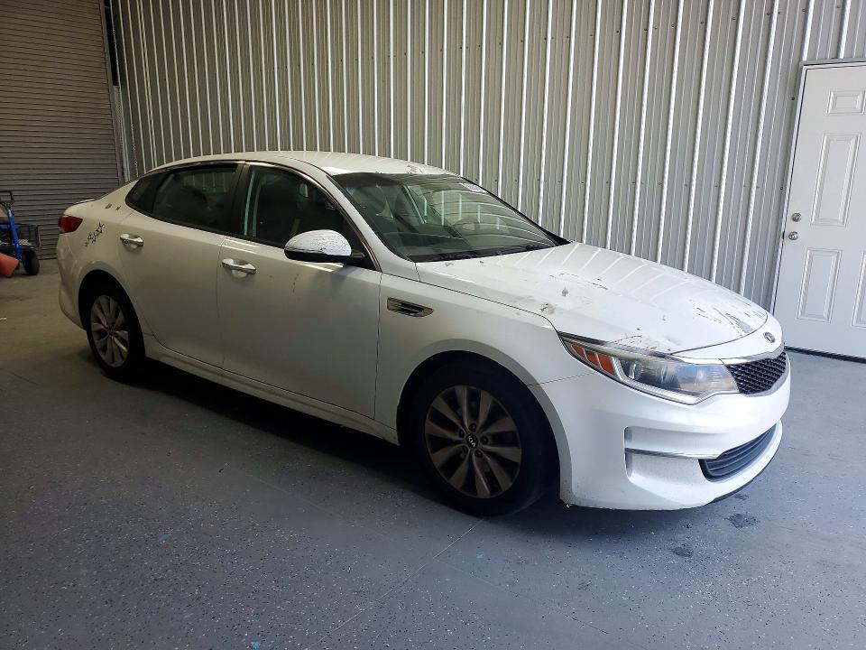 2016 Kia Optima VIN 5XXGT4L33GG017998 COPART salvage auction — REAR END, Nc - Salvage Certificate Of Title, sold $550 on 2026-07-28 (photo 4)