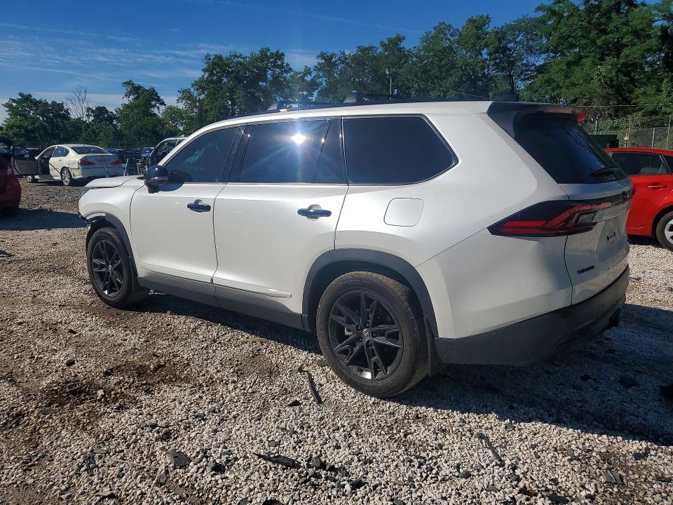 2025 Toyota Highlander VIN 5TDACAB5XSS038684 COPART salvage auction — FRONT END, Md - Cert Of Salvage > 75% Damage, sold $27,250 on 2026-07-28 (photo 2)