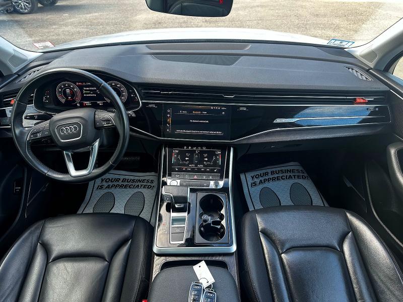 2020 Audi Q7 VIN WA1LXAF70LD009548 COPART salvage auction — MINOR DENT/SCRATCHES, MA - CERTIFICATE OF TITLE (P), sold $15,900 on 2026-07-02 (photo 9)