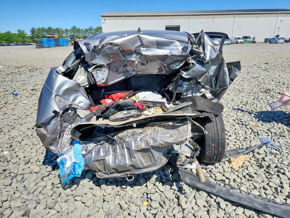 2010 Hyundai Elantra VIN KMHDU4AD3AU090961 COPART salvage auction — REAR END, Nj - Cert Of Title-Salvage, sold $400 on 2026-07-13 (photo 6)