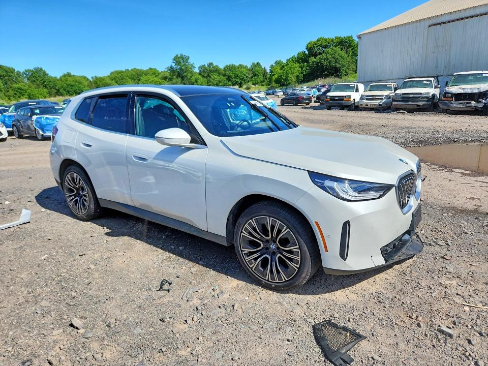 2026 BMW X3 VIN 5UX53GP06T9190591 COPART salvage auction — FRONT END, PA - CERTIFICATE OF SALVAGE, sold $17,400 on 2026-07-08 (photo 4)
