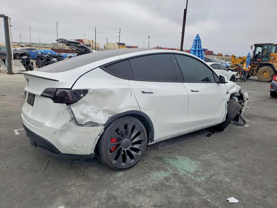 2023 Tesla Model y VIN 7SAYGDEFXPF917545 COPART salvage auction — FRONT END, Ca - Salvage Certificate, sold $10,500 on 2026-07-02 (photo 3)