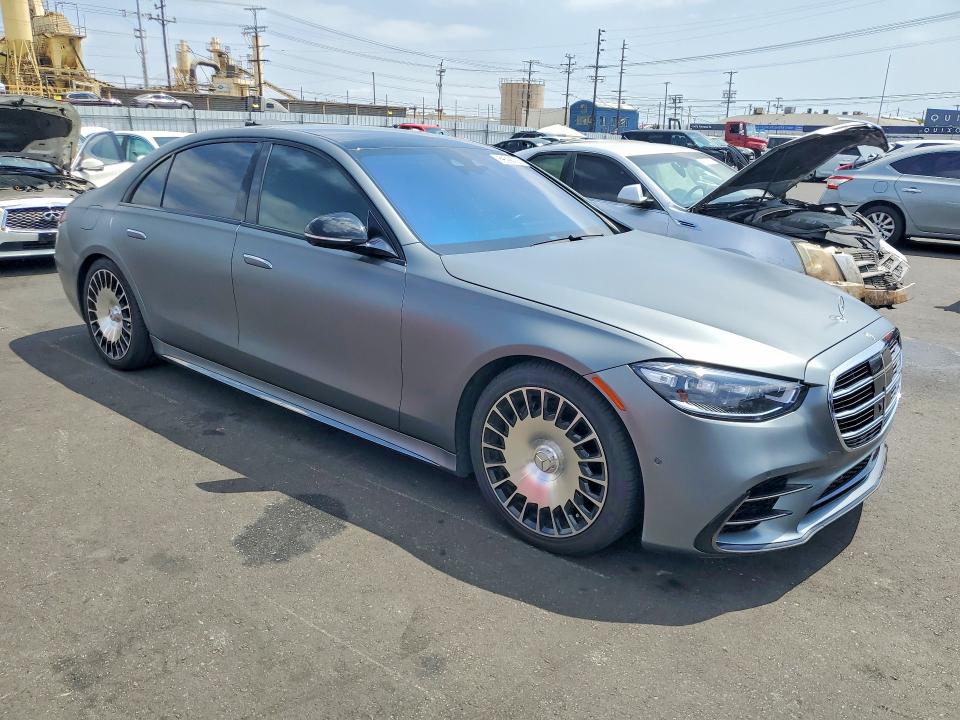 2023 Mercedes-benz S-klasse VIN W1K6G7GB3PA201326 COPART salvage auction — MINOR DENT/SCRATCHES, CA - CERT OF TITLE-SALVAGED, sold $28,250 on 2026-07-06 (photo 4)