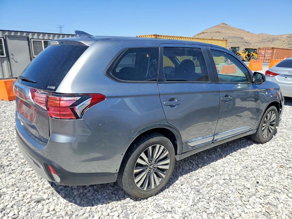 2020 Mitsubishi Outlander VIN JA4AZ3A39LZ026014 COPART salvage auction — FRONT END, Nv - Salvage Title, sold $1,800 on 2026-07-08 (photo 3)