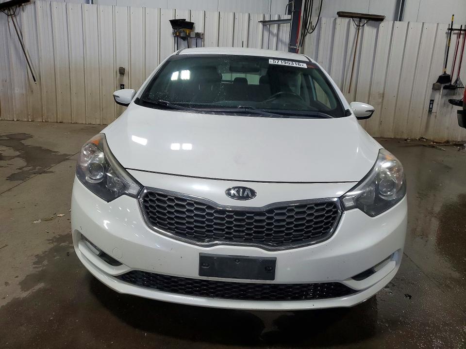 2016 Kia Forte VIN KNAFX5A88G5529018 COPART salvage auction — SIDE, Mn - Cert Of Title-Prior Salvage, sold $225 on 2026-07-28 (photo 5)