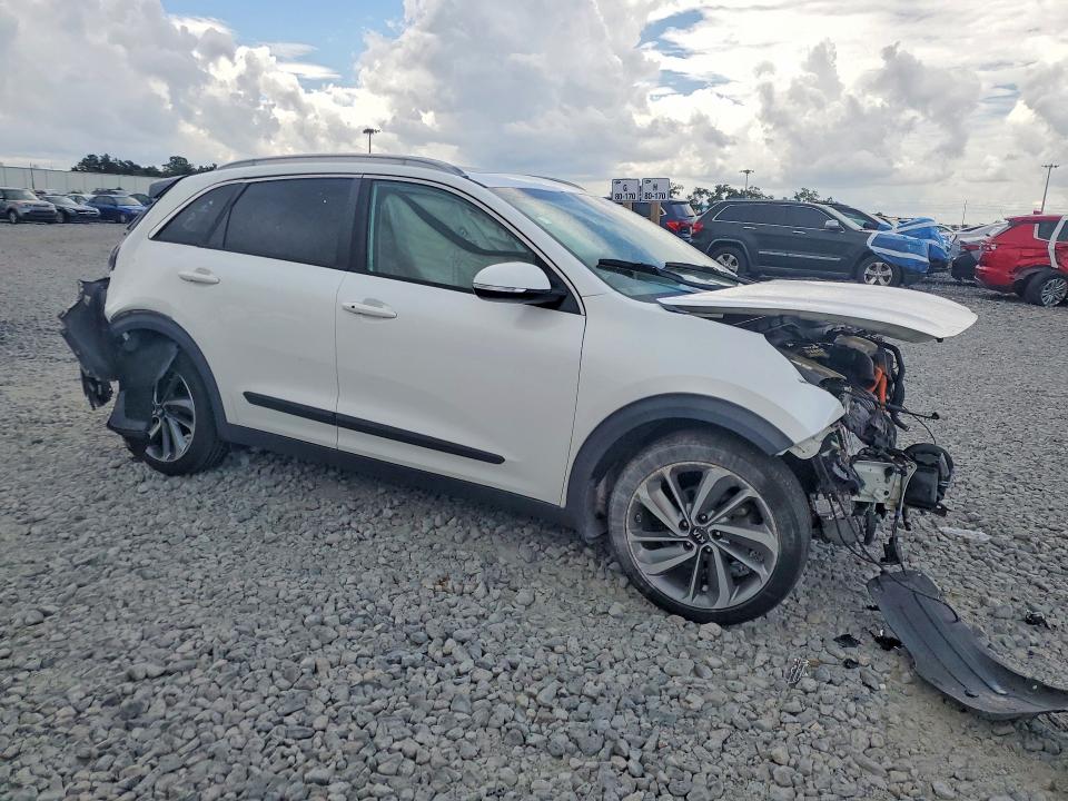 2017 Kia Niro VIN KNDCE3LC2H5044750 COPART salvage auction — FRONT END, Fl - Certificate Of Destruction, sold $475 on 2026-07-13 (photo 4)