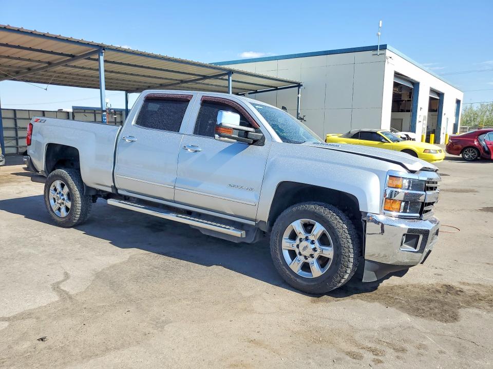 2018 Chevrolet VIN 1GC1KWEY6JF263317 COPART salvage auction — FRONT END, Nm - Cert Of Title-Salvage, sold $12,100 on 2026-07-31 (photo 4)