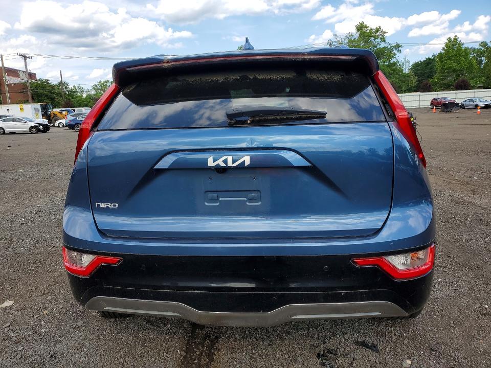 2023 Kia Niro VIN KNDCR3L14P5045934 COPART salvage auction — FRONT END, NY - CERTIFICATE OF TITLE, sold $9,100 on 2026-07-08 (photo 6)