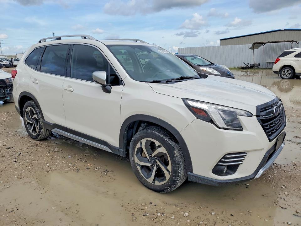 2022 Subaru Forester VIN JF2SKARCXNH457558 COPART salvage auction — HAIL, TX - CERTIFICATE OF TITLE (P), sold $12,900 on 2026-07-17 (photo 4)