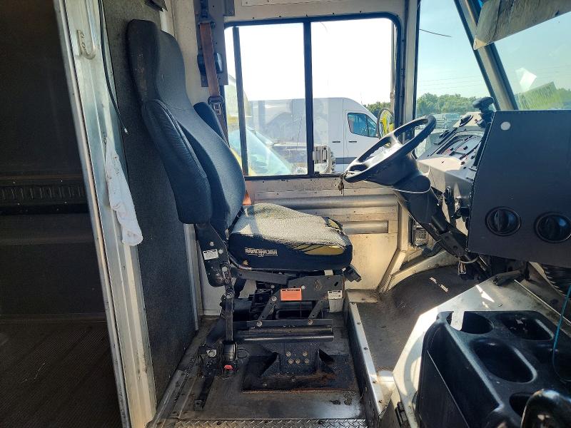 2012 Workhorse VIN 5B4LFG2E6C3448653 COPART salvage auction — NORMAL WEAR, Fl - Certificate Of Title (P), sold $575 on 2026-07-27 (photo 7)