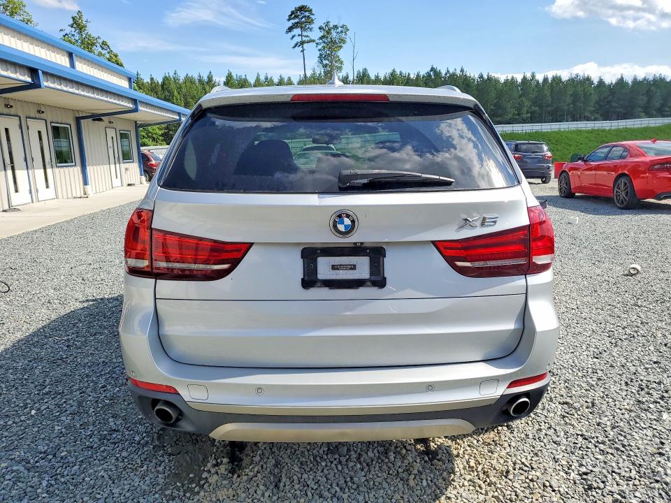 2014 BMW VIN 5UXKR2C58E0H33262 COPART salvage auction — MECHANICAL, SC - DEALER ONLY CLEAN TITLE, sold $975 on 2026-07-02 (photo 6)