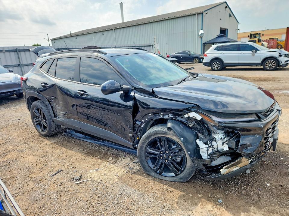 2024 Chevrolet Trax VIN KL77LKE26RC209389 COPART salvage auction — FRONT END, On - Permit Salvage, sold $7,900 on 2026-07-28 (photo 4)