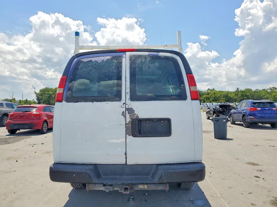 2012 Chevrolet Express 2500 VIN 1GCWGFBA5C1201499 COPART salvage auction — MINOR DENT/SCRATCHES, Fl - Certificate Of Title, sold $1,600 on 2026-07-09 (photo 6)