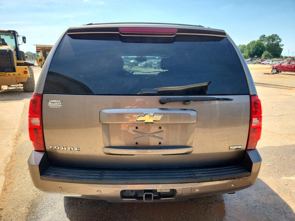 2011 Chevrolet Tahoe VIN 1GNSCBE06BR269758 COPART salvage auction — SIDE, AL - CERTIFICATE OF TITLE, sold $700 on 2026-07-09 (photo 6)