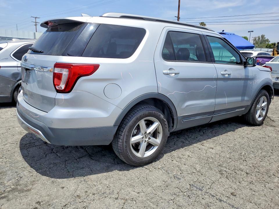2017 Ford Explorer VIN 1FM5K8D80HGD43582 COPART salvage auction — FRONT END, Ca - Salvage Certificate, sold $2,400 on 2026-07-02 (photo 3)