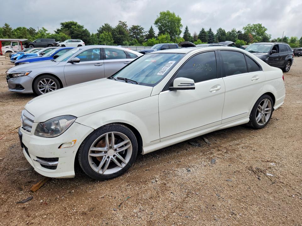 2012 Mercedes-benz C-klasse VIN WDDGF8BBXCA689138 COPART salvage auction — FRONT END, Il - Salvage Certificate, sold $250 on 2026-07-21 (photo 1)