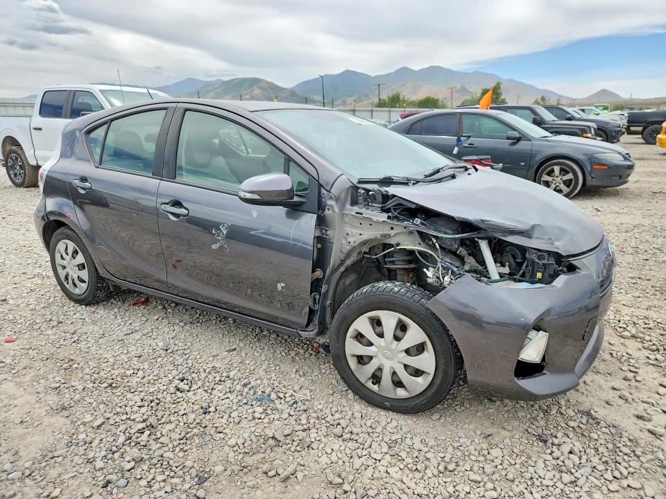 2014 Toyota Prius VIN JTDKDTB32E1566944 COPART salvage auction — FRONT END, Ut - Salvage Certificate, sold $1,350 on 2026-07-10 (photo 4)