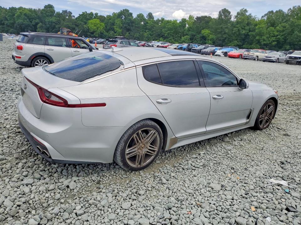 2018 Kia Stinger VIN KNAE25LA6J6015292 COPART salvage auction — MECHANICAL, Nc - Dealer Only Clean Title, sold $3,500 on 2026-07-21 (photo 3)