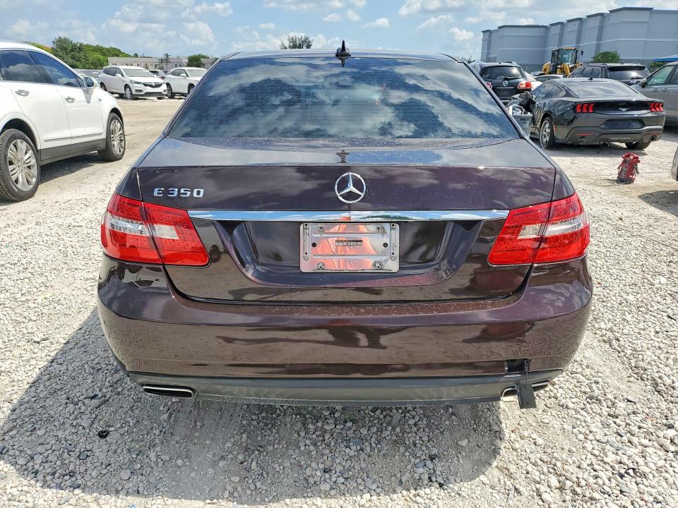 2011 Mercedes-benz E-klasse VIN WDDHF5GB4BA498681 COPART salvage auction — MINOR DENT/SCRATCHES, Fl - Cert Of Title Slvg Rebuildable, sold $1,450 on 2026-07-02 (photo 6)