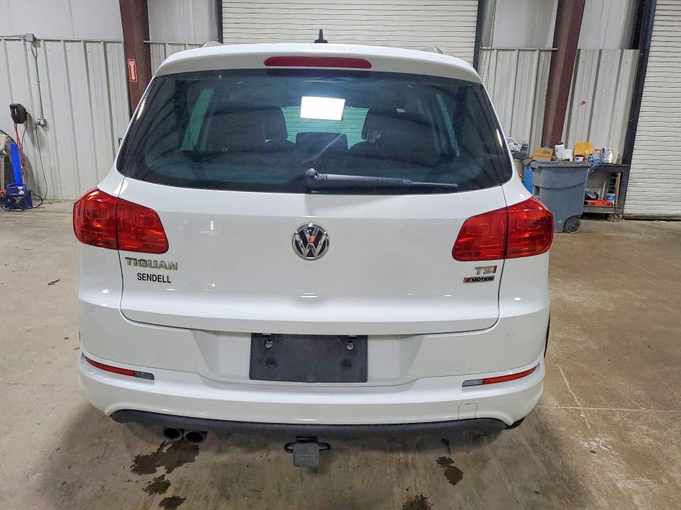 2017 Volkswagen Tiguan VIN WVGUV7AX7HK022516 COPART salvage auction — FRONT END, Pa - Certificate Of Salvage, sold $4,400 on 2026-07-08 (photo 6)