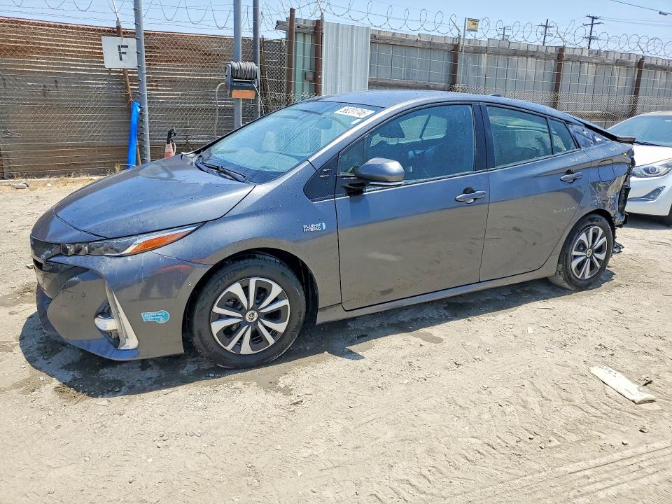 2017 Toyota Prius VIN JTDKARFP4H3046715 — COPART salvage auction photo