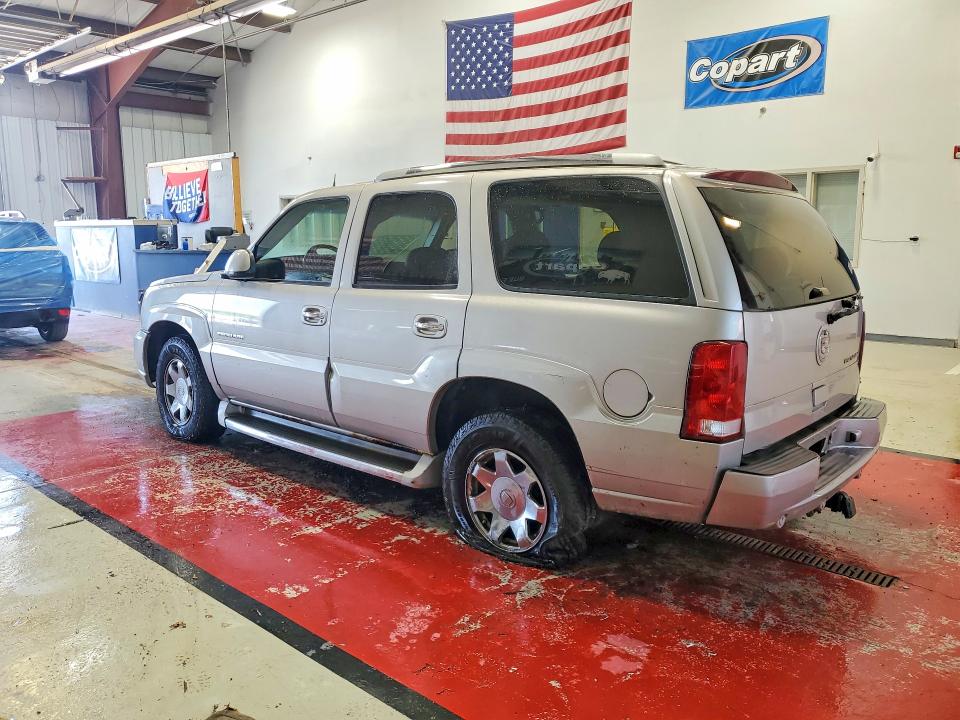 2005 Cadillac Escalade VIN 1GYEK63N45R191865 COPART salvage auction — VANDALISM, Ny - Mv-907A Salvage Certificate, sold $450 on 2026-07-06 (photo 2)